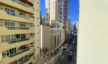 Imagem 5: Três dormitórios na meia praia para aluguel anual !