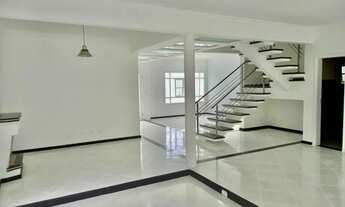 Imagem 3: Casa para venda possui 480 metros quadrados com 4 quartos sendo 4 suítes