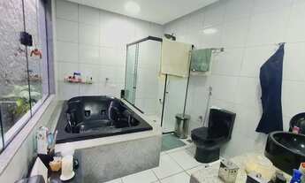 Imagem 7: Casa para venda possui 150 metros quadrados com 4 quartos em Jardim Renascença - São Luís