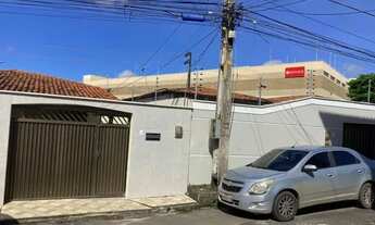 Imagem 4: Casa para aluguel possui 180 metros quadrados com 3 quartos em COHAB Anil I - São Luís - M