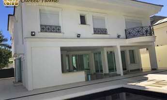 Imagem 2: Clean, arquitetura moderna, localização privilegiada, próxima à portaria!!!