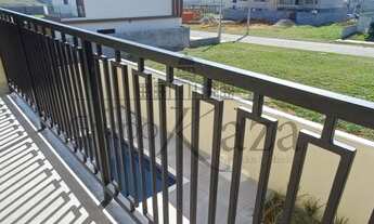 Imagem 7: Casa Sobrado Condomínio - Bairro Floresta - Condomínio Reserva Aruanã - 4 Suítes - 260m²