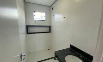 Imagem 7: Vendo Bela Casa com 03 Suítes, Recém Construída com Fino Acabamento - Condomínio Completís