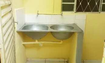 Imagem 7: Kitnet/barracão Totalmente indepedente/Quartos