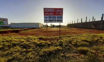 Imagem: Área para venda, 3950 m² - 37m de frente