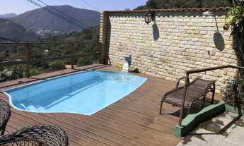 Imagem 2: Casa para Locação em Teresópolis, Iucas, 3 dormitórios, 1 suíte, 3 banheiros, 1 vaga