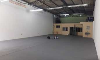 Imagem 4: Galpão/Depósito/Armazém para aluguel possui 300 m2 em excelente av. na Vila Pereira Barret