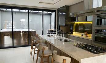 Imagem 3: Sobrado com 3 dormitórios à venda, JD TROPICAL III, alto padrão em acabamento