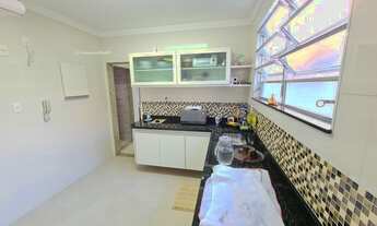 Imagem 3: Ponta da Praia - Prédio de 3 andares - 1º andar - Lindo apartamento de 1 dormitório com ga