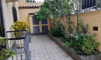 Imagem 3: Casa de condomínio para venda com 250 metros quadrados com 3 quartos