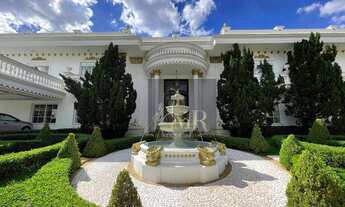 Imagem 2: Majestosa e Exclusiva Residência com muito Luxo e Conforto. Venda Mobiliada e Decorada com