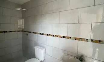 Imagem 7: Casa para aluguel possui 200 metros quadrados com 4 quartos em Santa Esmeralda - Arapiraca