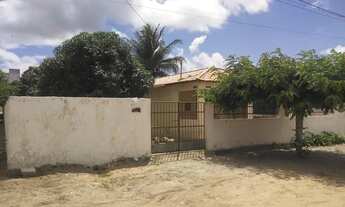 Imagem 2: Casa de esquina em Queimadas