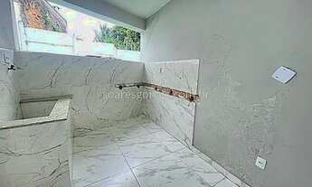 Imagem 6: Casa para aluguel e venda tem 334 metros quadrados com 4 quartos em São Mateus - Juiz de F