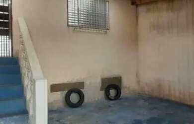 Imagem 2: CASA 2 Dorm, Sala, Cozinha, Lavanderia, Banheiro, 2 Vagas - R$ 1.200/mês