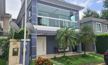 Imagem 4: Casa para aluguel e venda possui 320 metros quadrados com 4 quartos