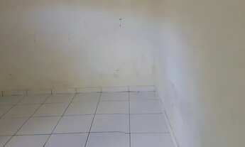 Imagem 7: ALUGA-SE CASA NO CENTRO DO ALECRIM - UM QUARTO