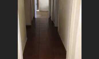 Imagem: Leia o anúncio com atenção