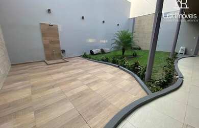 Imagem 6: Passaredo / Dúplex 300m² / 4 quartos - 1 suíte / Mobiliado / Climatizado