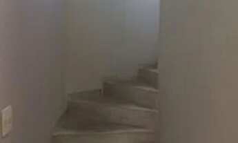 Imagem 5: Casa de condomínio sobrado para venda tem 180 metros quadrados com 3 quartos