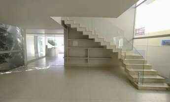 Imagem: Casa Sobrado 4 Suítes à venda Condomínio