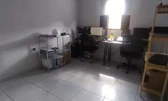 Imagem 5: Casa de 2 Quartos Sozinha no Lote - Oportunidade