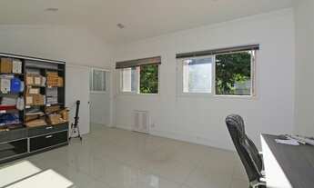 Imagem 3: Casa para venda com 480 metros quadrados com 5 quartos em São João - Porto Alegre - RS