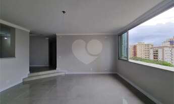 Imagem 4: Apartamento Reformado Localização Privilegiada no Gonzaga 3 Dormitórios Suíte Vaga de Gara