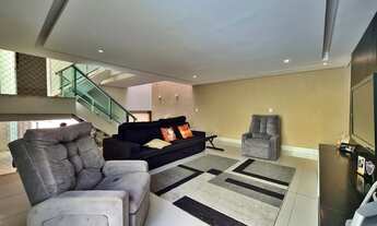 Imagem 5: Casa de 4 quartos 5 banheiros e 3 vagas de garagem cobertas