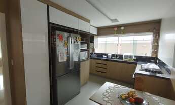 Imagem 6: Excelente Casa com Fino Acabamento - Taquara