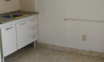 Imagem 3: Linda kit com varanda ao lado do metrô