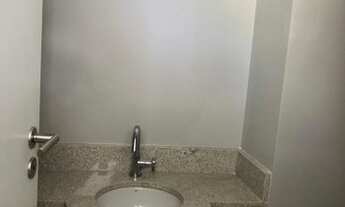 Imagem 7: Apartamento para venda possui 225 metros quadrados com 4 quartos