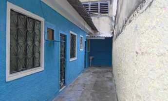 Imagem 2: Casa de vila com um quarto de Fundos, Independente Próximo a Estação de trem