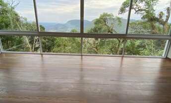 Imagem 2: Gramado - Apartamento Padrão - Bela Vista