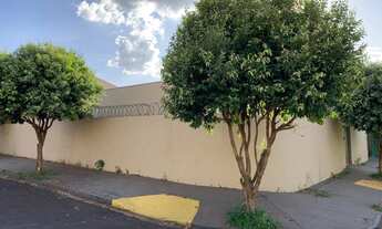 Imagem 3: Espaço Comercial 220 m², 5 Salas, 2 Vestiários, Cozinha, Área de Serviço, Alto do Ipiranga