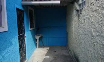 Imagem 3: Casa de vila com um quarto de Fundos, Independente Próximo a Estação de trem