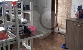 Imagem 3: Ótima casa de 125 M² com 2 dormitórios, sala e vaga de garagem