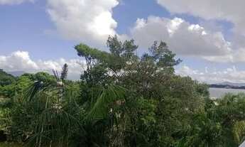 Imagem 7: Apartamento para venda possui 49 metros quadrados com 1 quarto em João Paulo - Florianópol