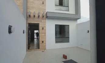 Imagem 2: Casa para venda possui 80 metros quadrados com 3 quartos em Lagoa - Macaé - RJ