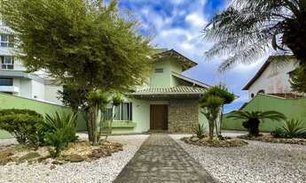 Imagem: Casa com 6 dormitórios no bairro Vila Operária