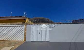 Imagem: Casa térrea no Bairro Manoel Penna em ótima