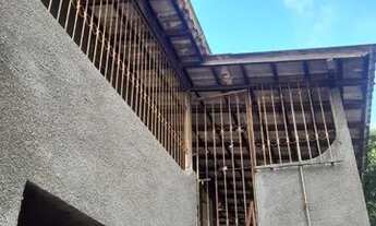 Imagem 2: Alugo casa no 2* andar com 3 quartos, banheiro, sala, cozinha, varanda, Bairro República