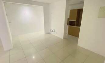 Imagem 3: Casa para aluguel possui 330 metros quadrados com 8 quartos em Madalena - Recife - PE