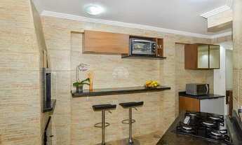 Imagem 3: Sobrado reformado em condominio