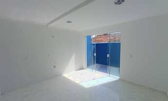 Imagem 6: Sobrado no Centro Picarras próximo a praia