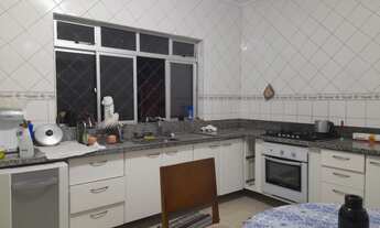 Imagem 3: Residência 230 m2 com 4 quartos em Aristocrata - São José dos Pinhais - PR