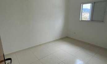 Imagem 5: Casa 2 quartos com sacada em condomínio, no Jardim Melvi em Praia Grande