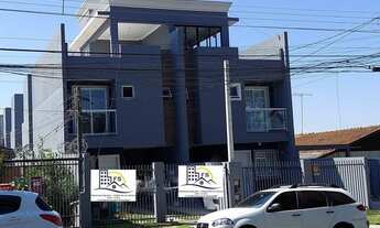 Imagem: Sobrado à venda no bairro Hauer - Curitiba/PR