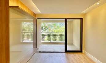 Imagem 7: Apartamento para aluguel e venda com 2 suítes em Itaipava