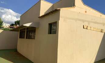 Imagem 6: Espaço Comercial 220 m², 5 Salas, 2 Vestiários, Cozinha, Área de Serviço, Alto do Ipiranga